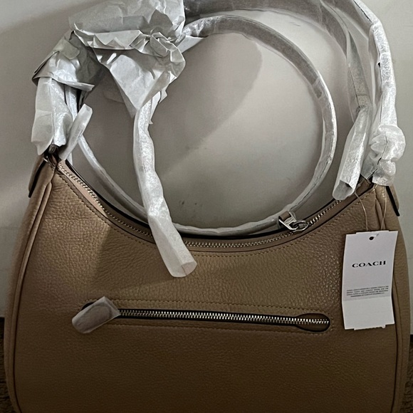 New with tags coach purse - Picture 2 of 4